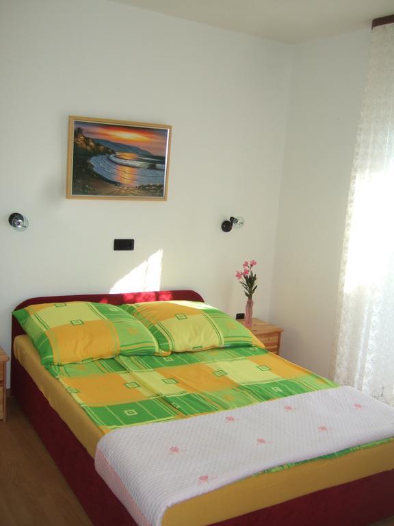 Apartments Bibijana Pakostane Phòng bức ảnh