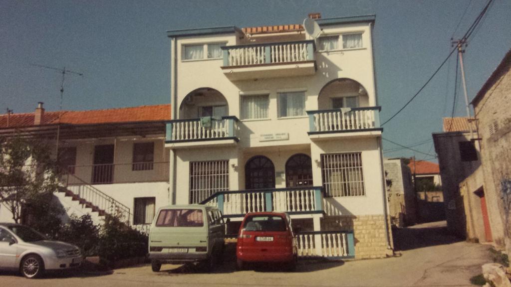 Apartments Bibijana Pakostane Phòng bức ảnh