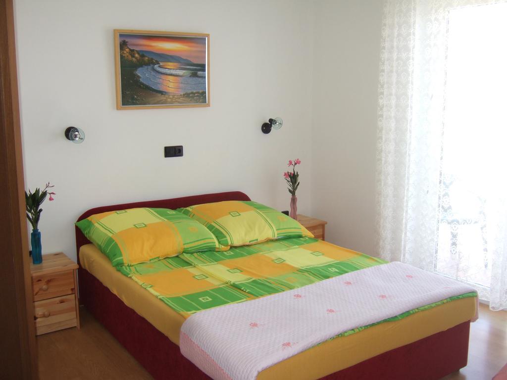 Apartments Bibijana Pakostane Phòng bức ảnh